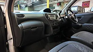 Used 2005 Toyota Funcargo Rust Free Low Mileage Silver - Interior and Exterior details 6