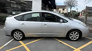 Used 2005 Toyota Prius Spirit Silver - Interior and Exterior details 13