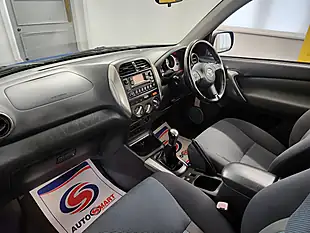 Used 2005 Toyota RAV4 XT3 Blue - Interior and Exterior details 11
