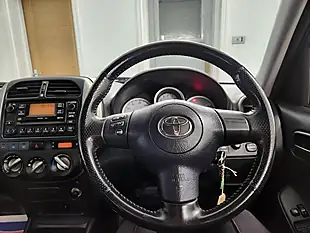 Used 2005 Toyota RAV4 XT3 Blue - Interior and Exterior details 14