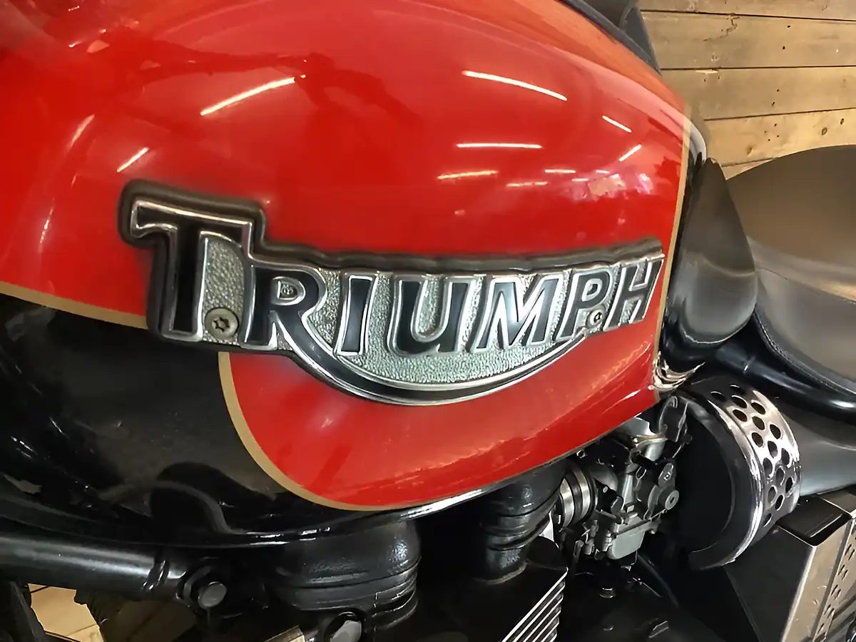 Used 2005 Triumph Speedmaster Black - Interior and Exterior details 10