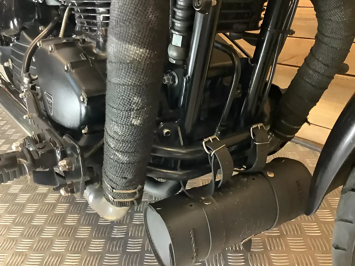 Used 2005 Triumph Speedmaster Black - Interior and Exterior details 19