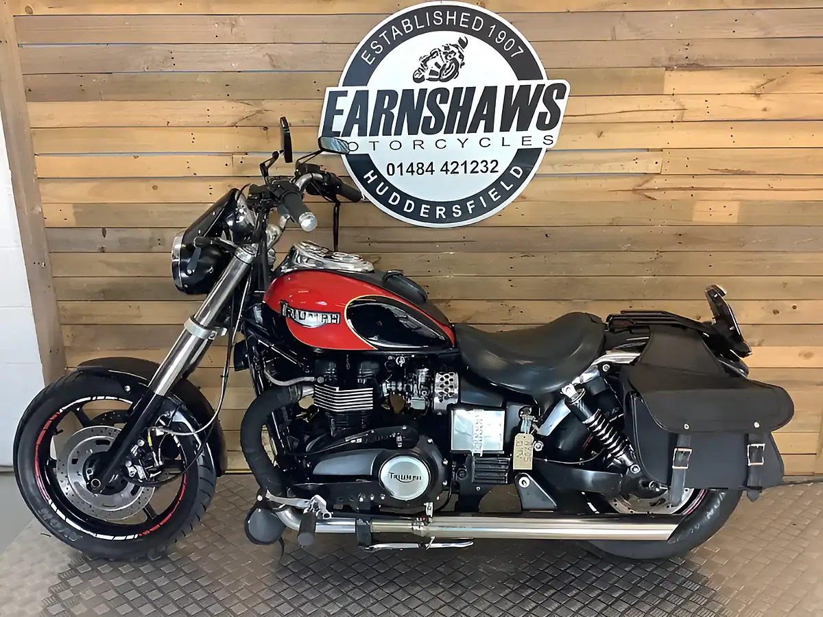 Used 2005 Triumph Speedmaster Black - Interior and Exterior details 2