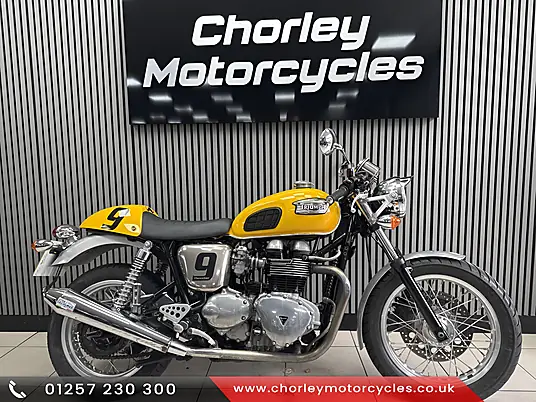 2005 Triumph Thruxton 865