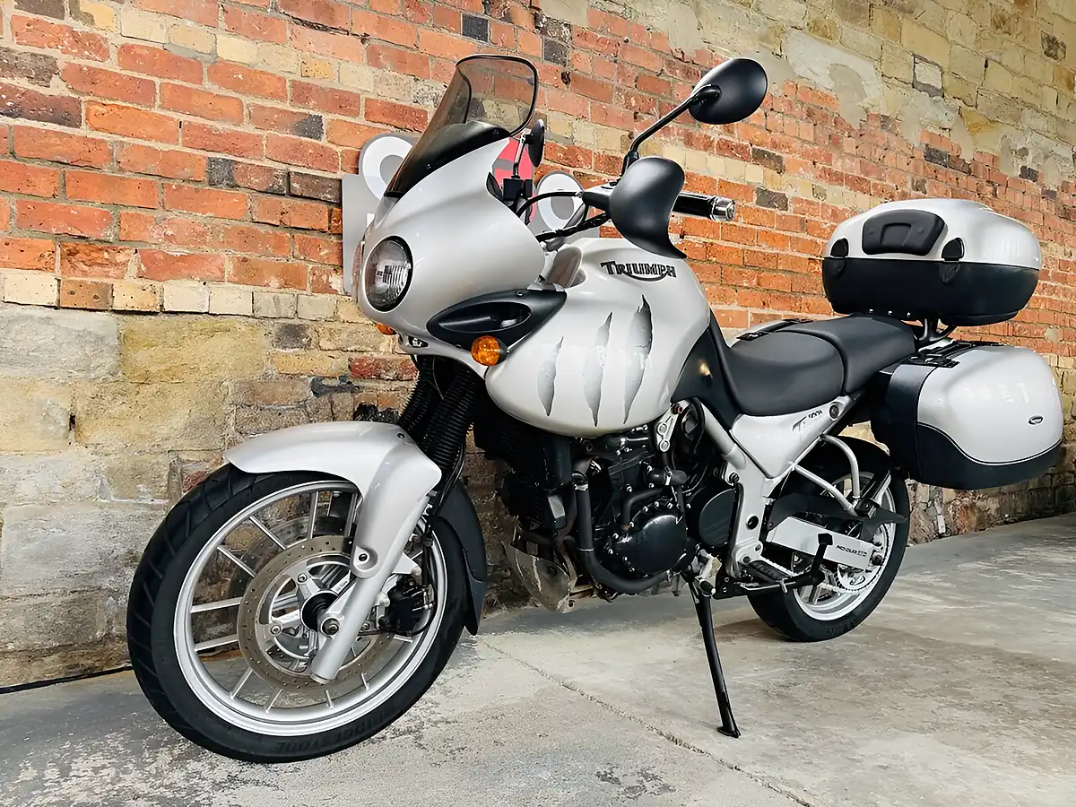 Used 2005 Triumph Tiger Adventure Silver - Interior and Exterior details 12