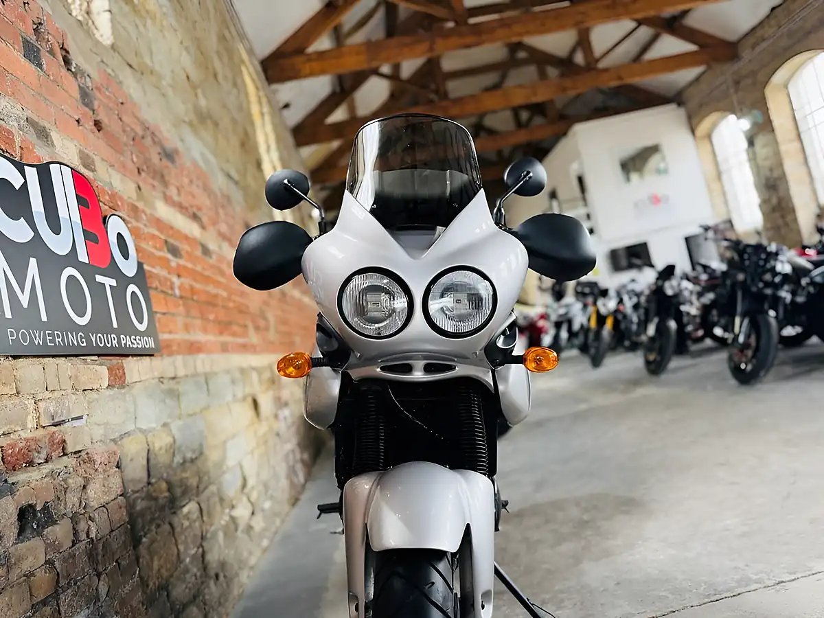 Used 2005 Triumph Tiger Adventure Silver - Interior and Exterior details 19