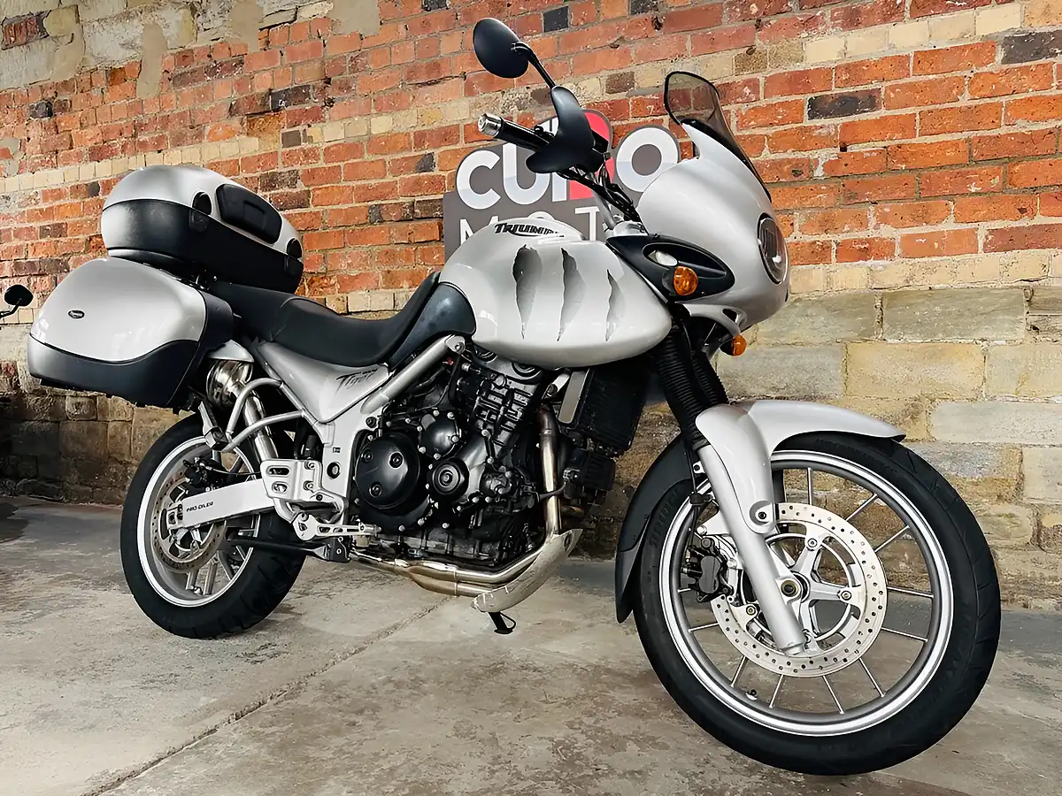 Used 2005 Triumph Tiger Adventure Silver - Interior and Exterior details 3