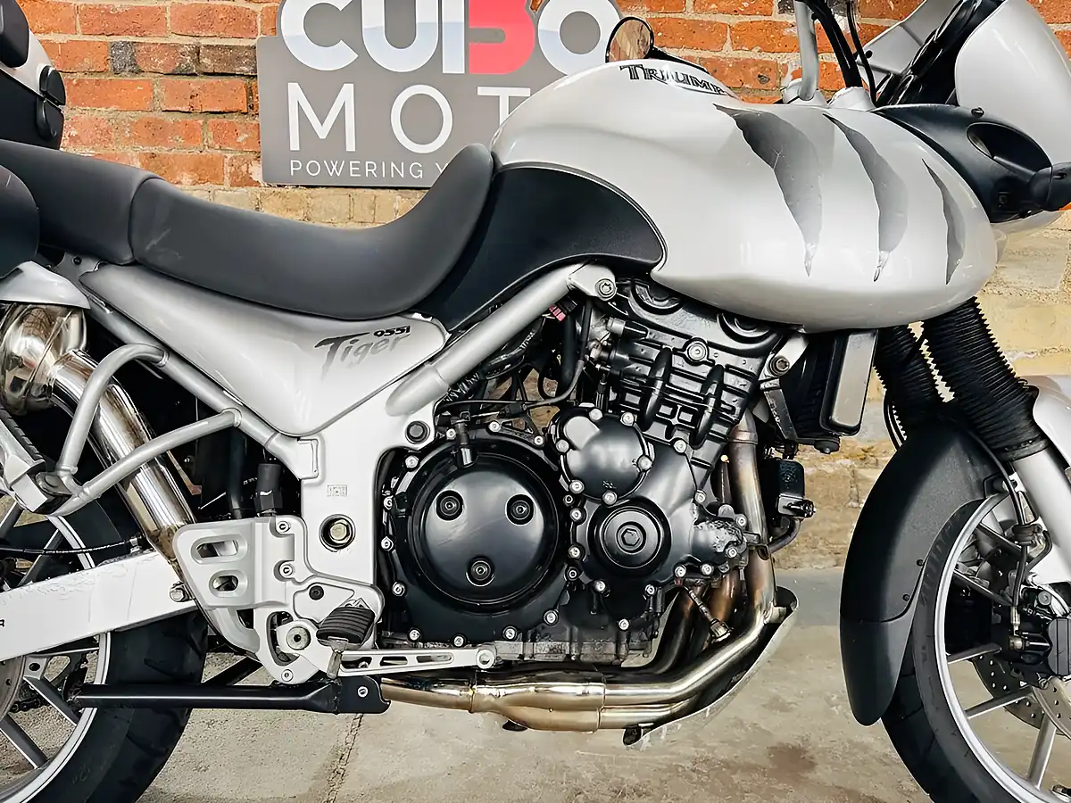 Used 2005 Triumph Tiger Adventure Silver - Interior and Exterior details 7