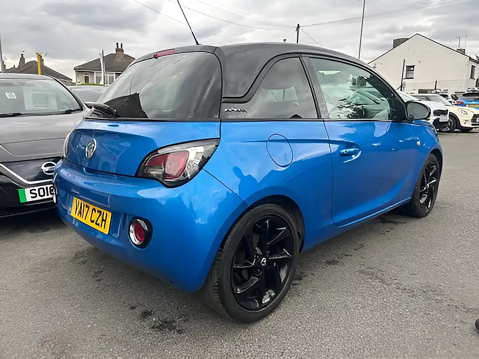 Used 2005 Vauxhall Adam Energised Blue - Interior and Exterior details 5