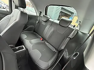Used 2005 Vauxhall Adam Energised White - Interior and Exterior details 9