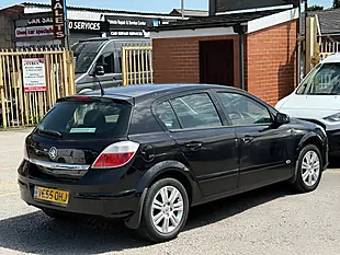 Used 2005 Vauxhall Astra Active Black - Interior and Exterior details 8