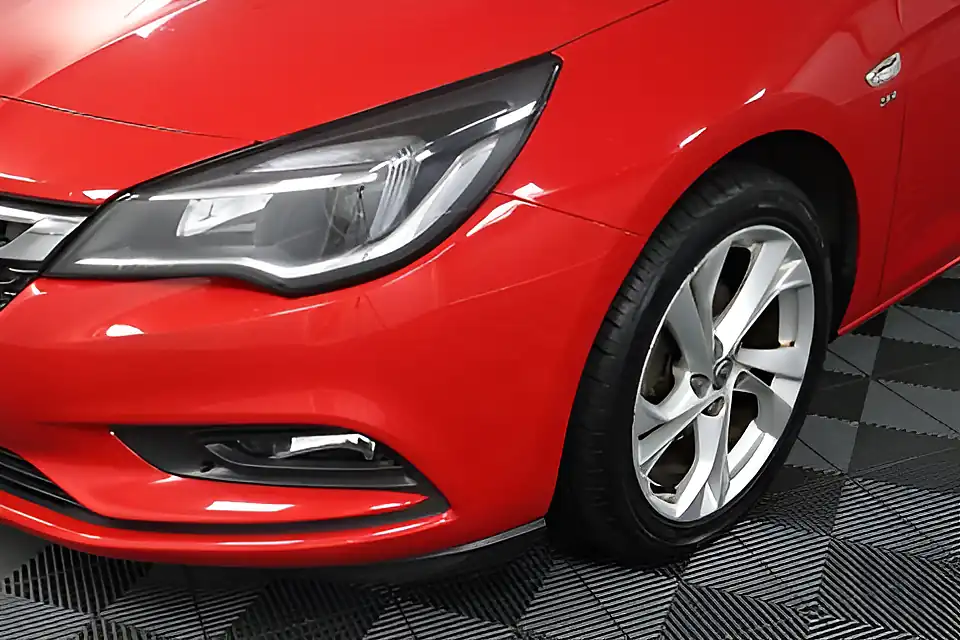 Used 2005 Vauxhall Astra Sri Red - Interior and Exterior details 15