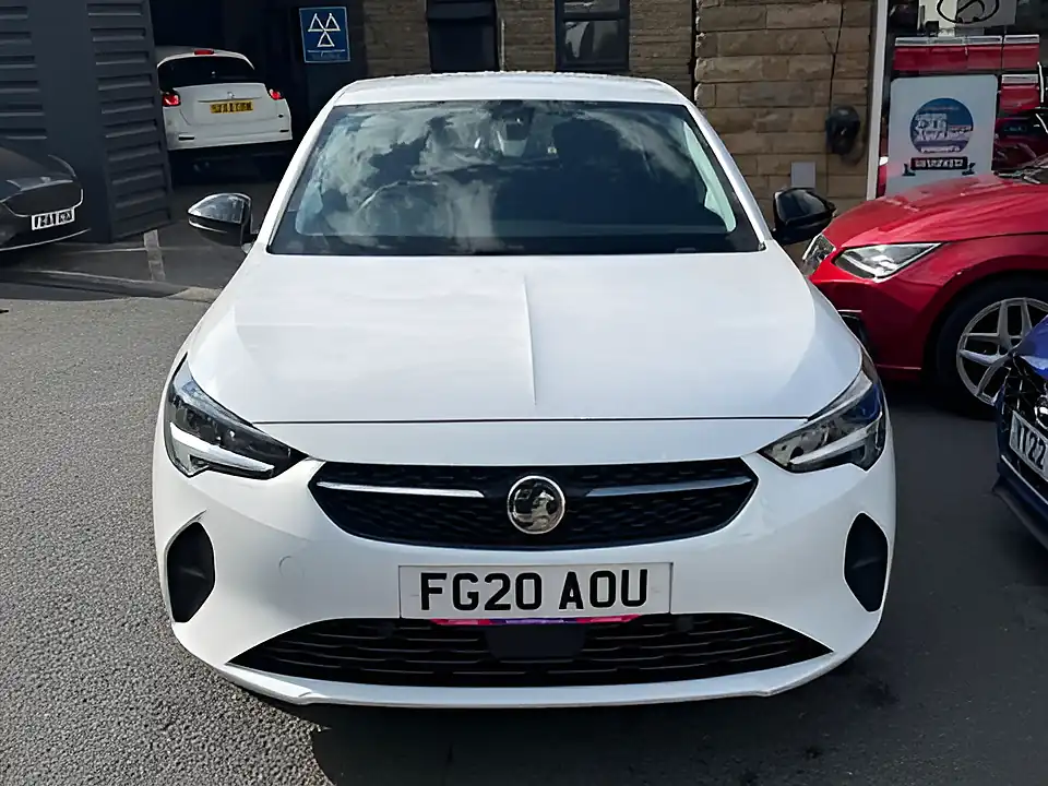 Used 2005 Vauxhall Corsa Electric Se Nav White - Interior and Exterior details 2
