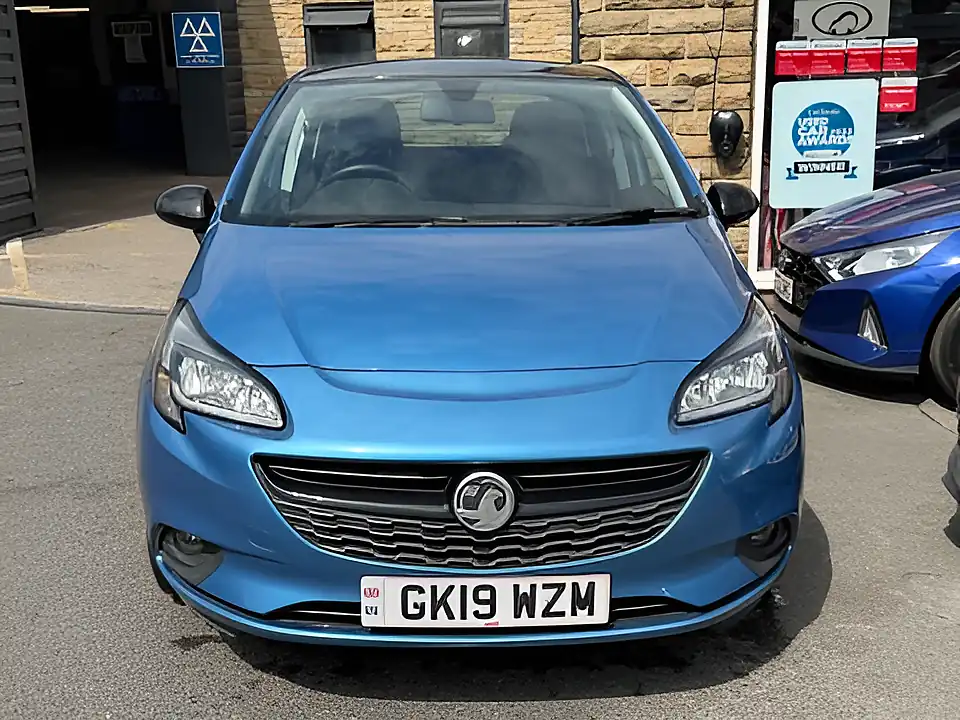 Used 2005 Vauxhall Corsa Griffin Blue - Interior and Exterior details 2