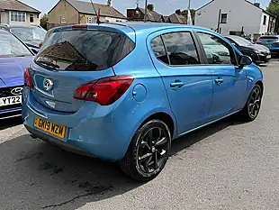 Used 2005 Vauxhall Corsa Griffin Blue - Interior and Exterior details 6