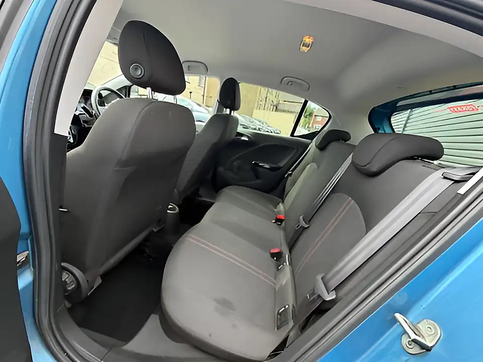 Used 2005 Vauxhall Corsa Griffin Blue - Interior and Exterior details 9