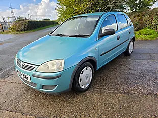 Used 2005 Vauxhall Corsa Life Green - Interior and Exterior details 4