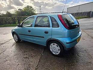 Used 2005 Vauxhall Corsa Life Green - Interior and Exterior details 6
