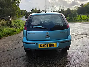 Used 2005 Vauxhall Corsa Life Green - Interior and Exterior details 7