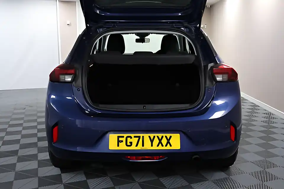 Used 2005 Vauxhall Corsa Se Blue - Interior and Exterior details 10