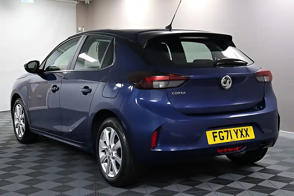 Used 2005 Vauxhall Corsa Se Blue - Interior and Exterior details 9
