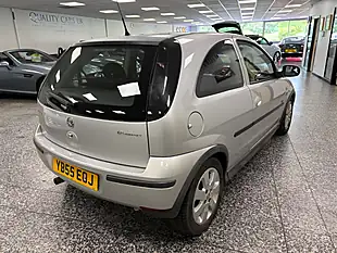 Used 2005 Vauxhall Corsa Sxi Silver - Interior and Exterior details 10