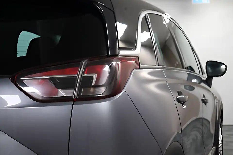 Used 2005 Vauxhall Crossland X Elite Nav S/S Grey - Interior and Exterior details 12
