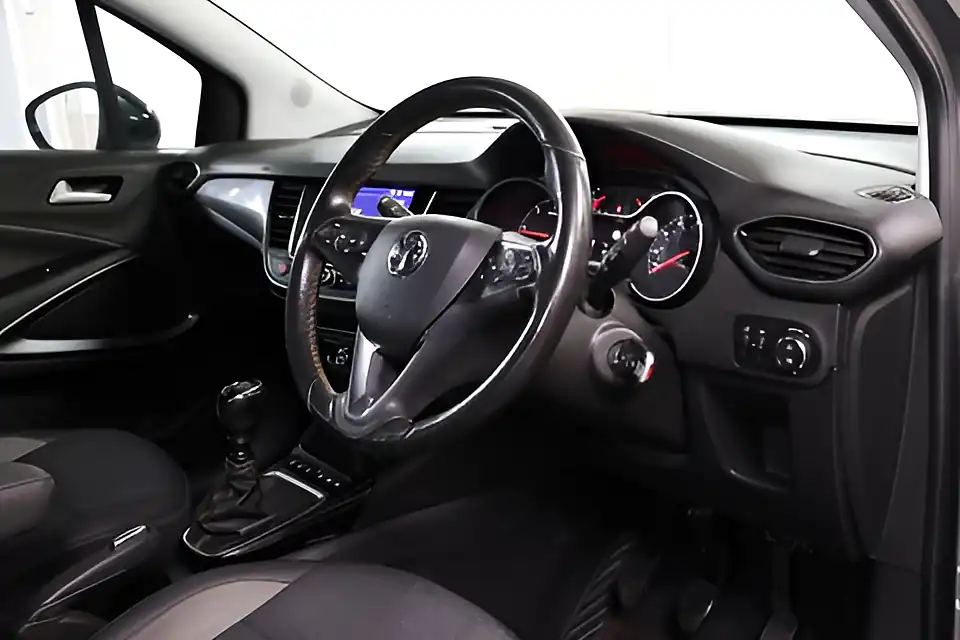 Used 2005 Vauxhall Crossland X Elite Nav S/S Grey - Interior and Exterior details 4