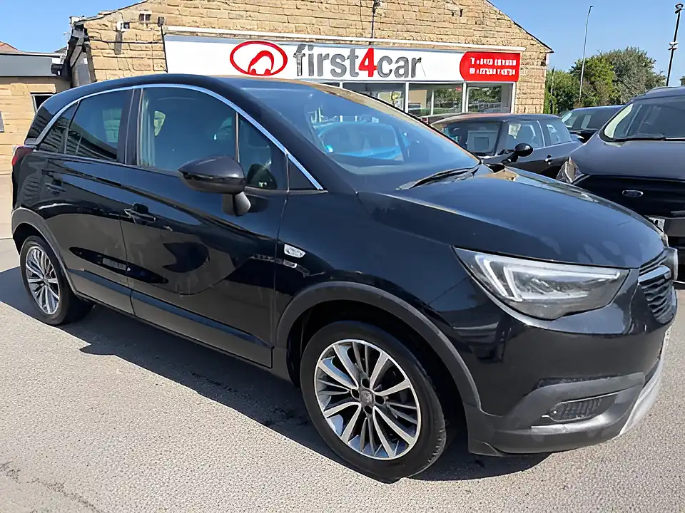 Used 2005 Vauxhall Crossland X Griffin Black - Front View