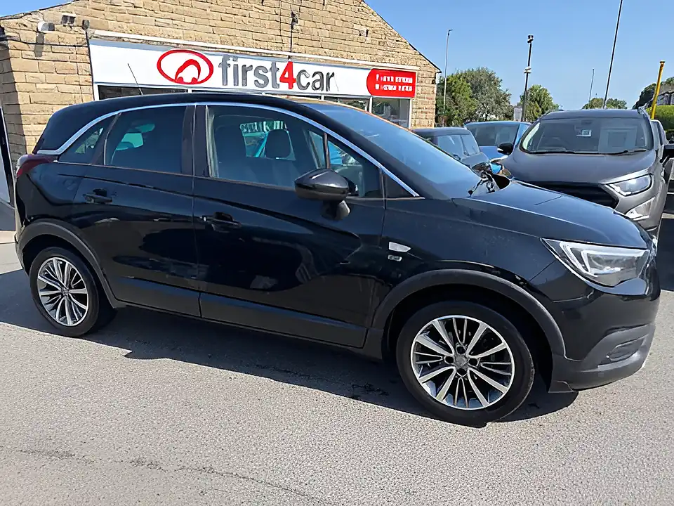 Used 2005 Vauxhall Crossland X Griffin Black - Interior and Exterior details 2