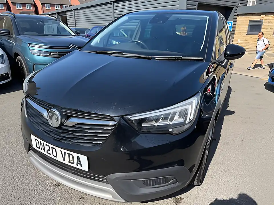 Used 2005 Vauxhall Crossland X Griffin Black - Interior and Exterior details 5