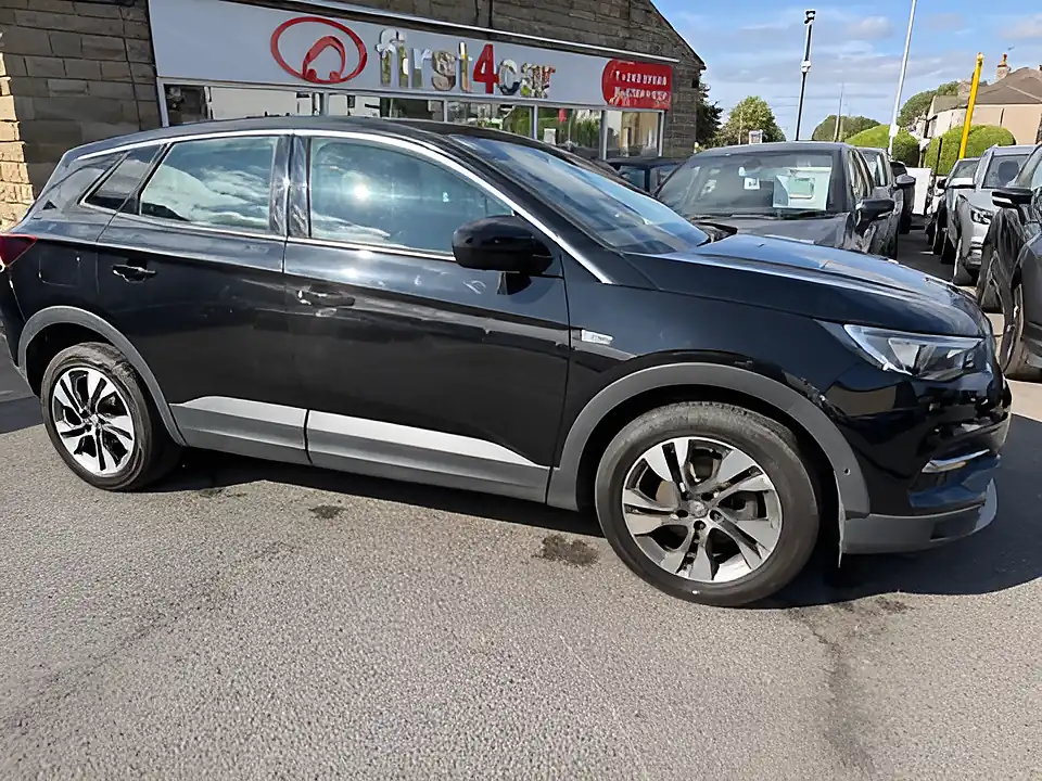 Used 2005 Vauxhall Grandland X Sport Nav S/S Black - Interior and Exterior details 2