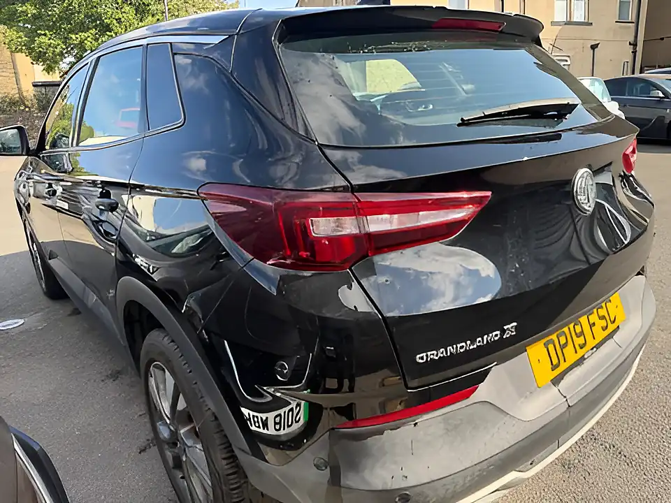 Used 2005 Vauxhall Grandland X Sport Nav S/S Black - Interior and Exterior details 20