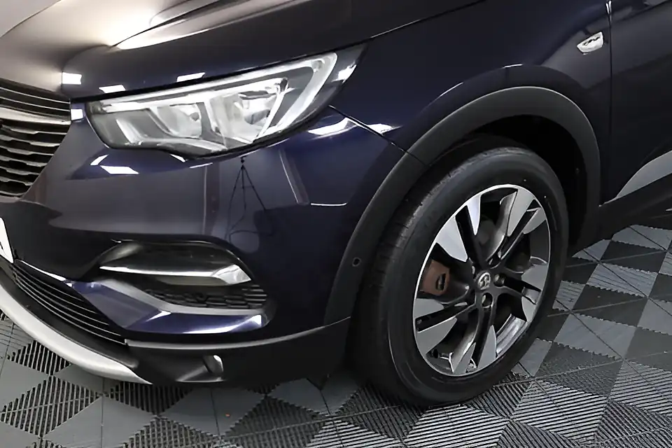 Used 2005 Vauxhall Grandland X Sport Nav S/S Purple - Interior and Exterior details 15
