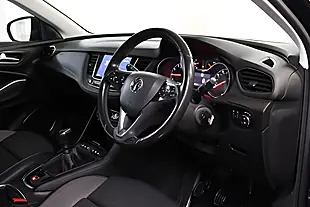 Used 2005 Vauxhall Grandland X Sport Nav S/S Purple - Interior and Exterior details 4