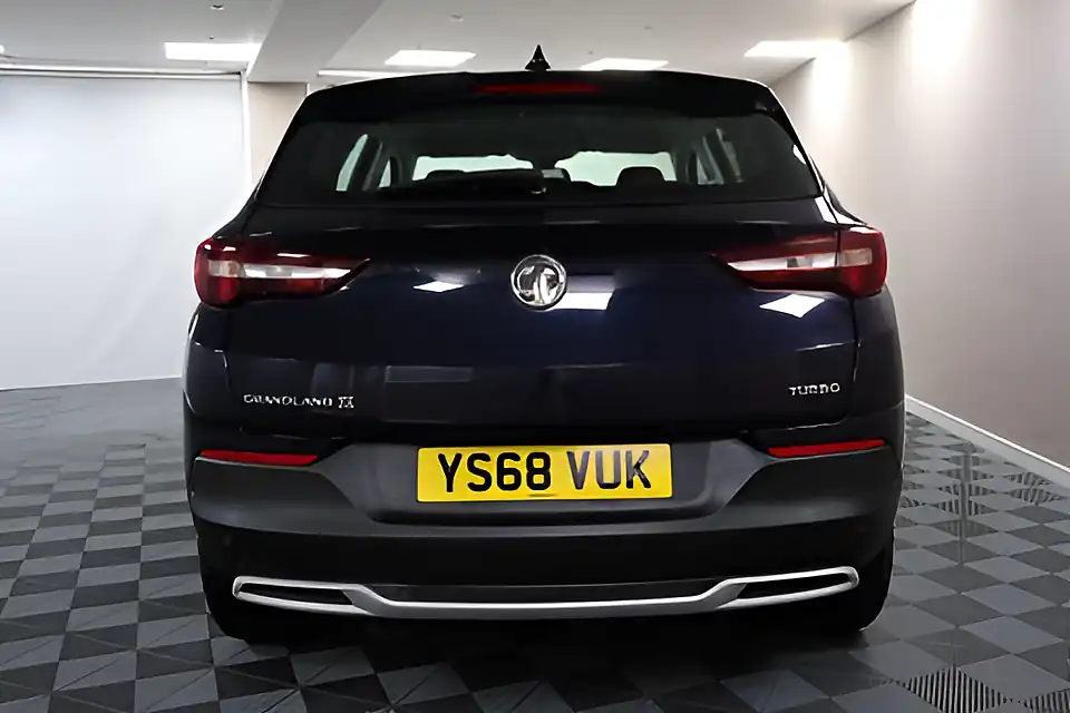 Used 2005 Vauxhall Grandland X Sport Nav S/S Purple - Interior and Exterior details 7