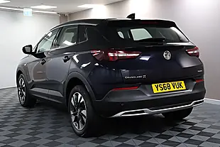 Used 2005 Vauxhall Grandland X Sport Nav S/S Purple - Interior and Exterior details 8