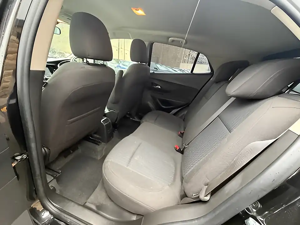 Used 2005 Vauxhall Mokka X Active Black - Interior and Exterior details 10