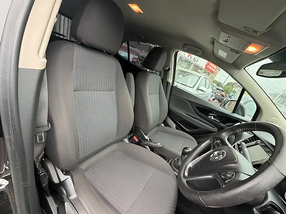 Used 2005 Vauxhall Mokka X Active Black - Interior and Exterior details 13