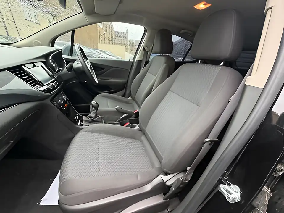 Used 2005 Vauxhall Mokka X Active Black - Interior and Exterior details 9