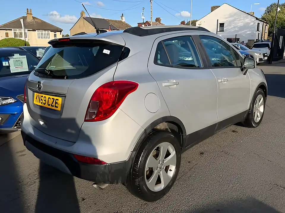 Used 2005 Vauxhall Mokka X Design Nav Silver - Interior and Exterior details 7