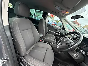 Used 2005 Vauxhall Zafira Sri Grey - Interior and Exterior details 12