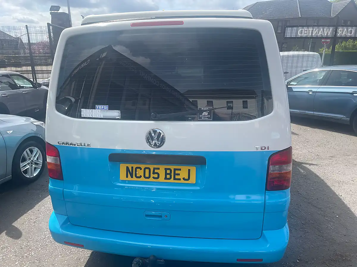 Used 2005 Volkswagen Caravelle Se White - Interior and Exterior details 7