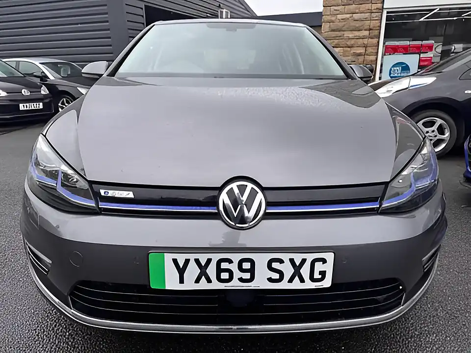Used 2005 Volkswagen Golf Grey - Interior and Exterior details 2