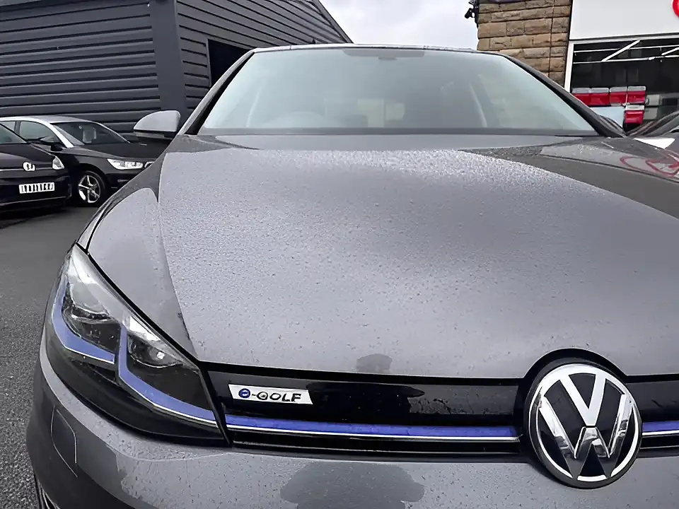 Used 2005 Volkswagen Golf Grey - Interior and Exterior details 7