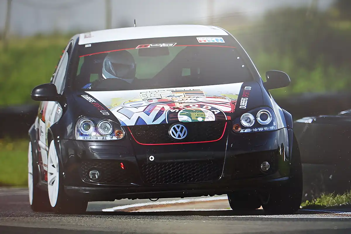 Used 2005 Volkswagen Golf GTI Black - Interior and Exterior details 20