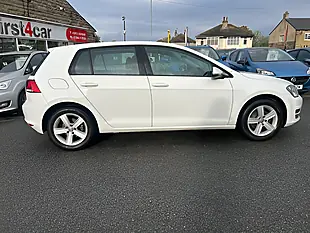 Used 2005 Volkswagen Golf Match White - Interior and Exterior details 3