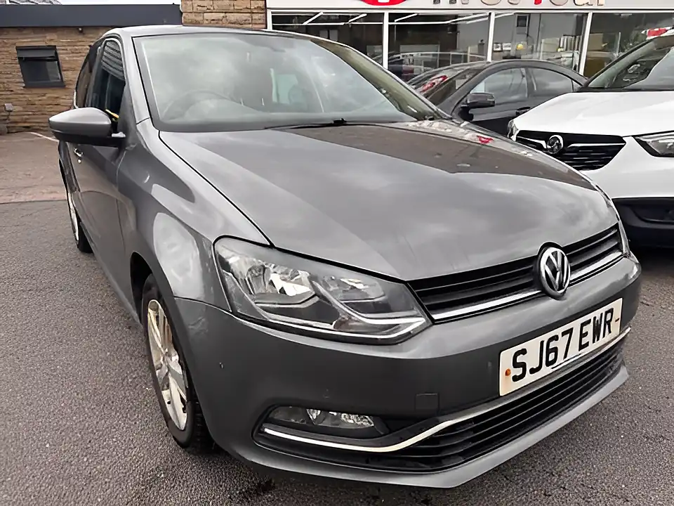 Used 2005 Volkswagen Polo Match Edition Grey - Interior and Exterior details 5