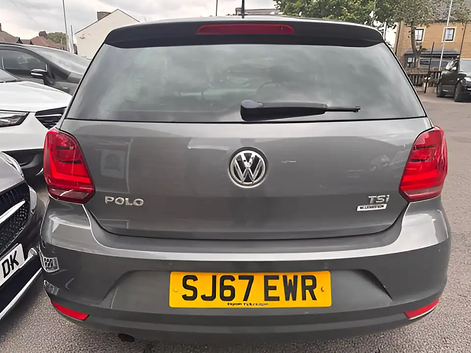 Used 2005 Volkswagen Polo Match Edition Grey - Interior and Exterior details 7