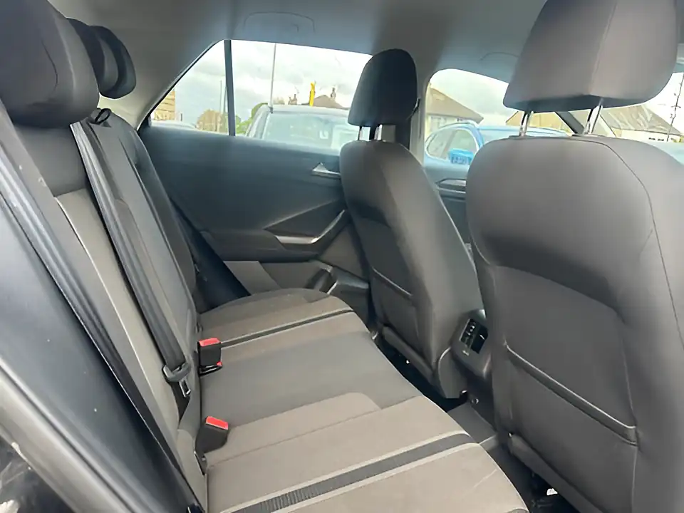 Used 2005 Volkswagen T-Roc Se Black - Interior and Exterior details 13